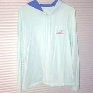 NWOT: Vineyard Vines Hooded Long Sleeve Light Blue & Pink